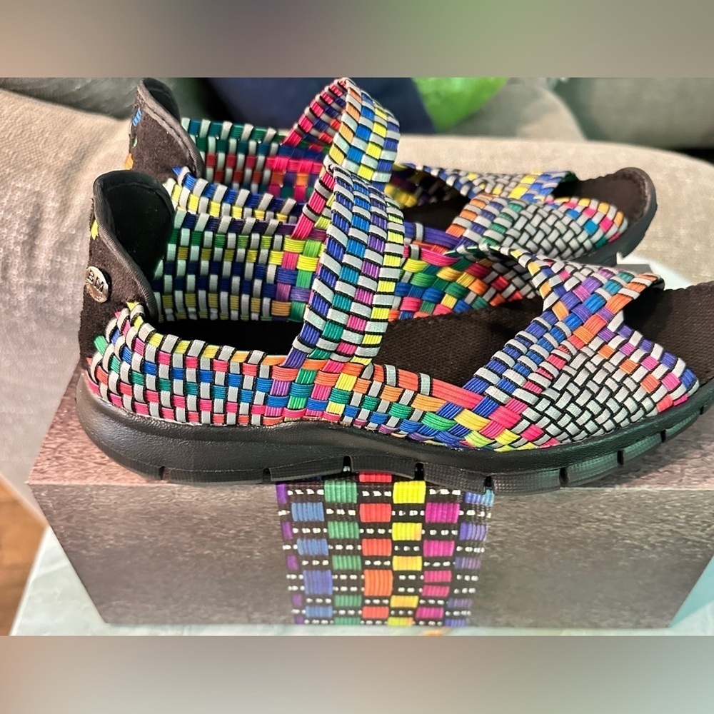 Bernie Mev - New - Colorful Woven Sandals - Picture 3 of 6